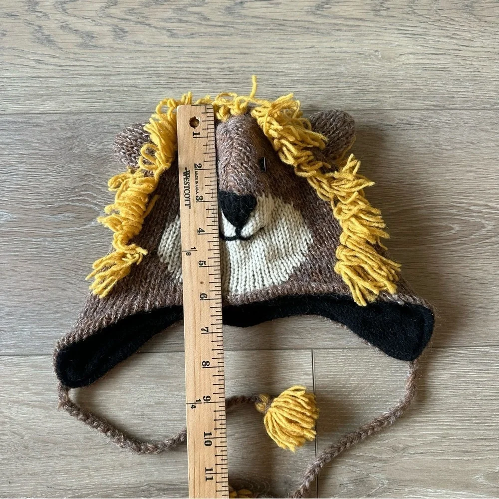 New Hand Crafted 100% Wool Knit Kids Hat Lion